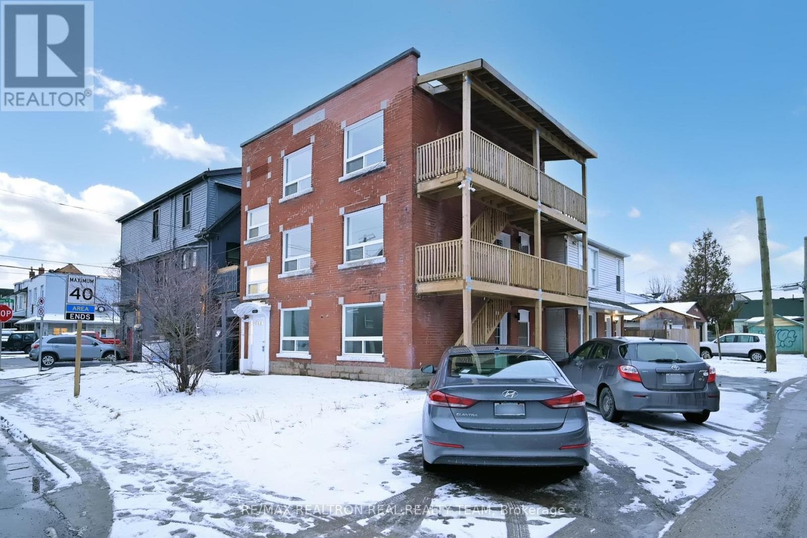 195 BALMORAL AVENUE NORTH, Toronto — photo 2