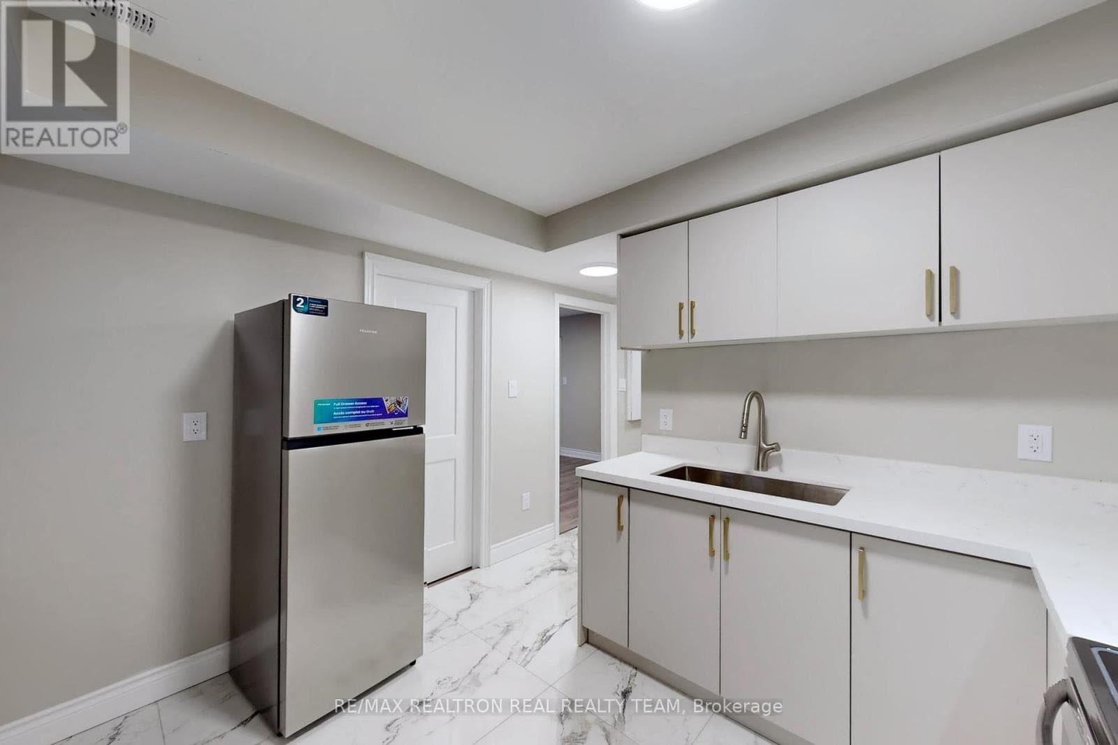 195 BALMORAL AVENUE NORTH, Toronto — photo 5