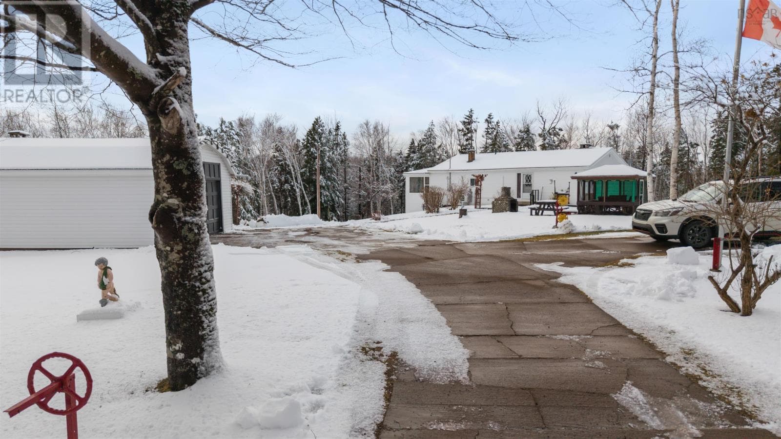 417 MACKENZIE ROAD in 