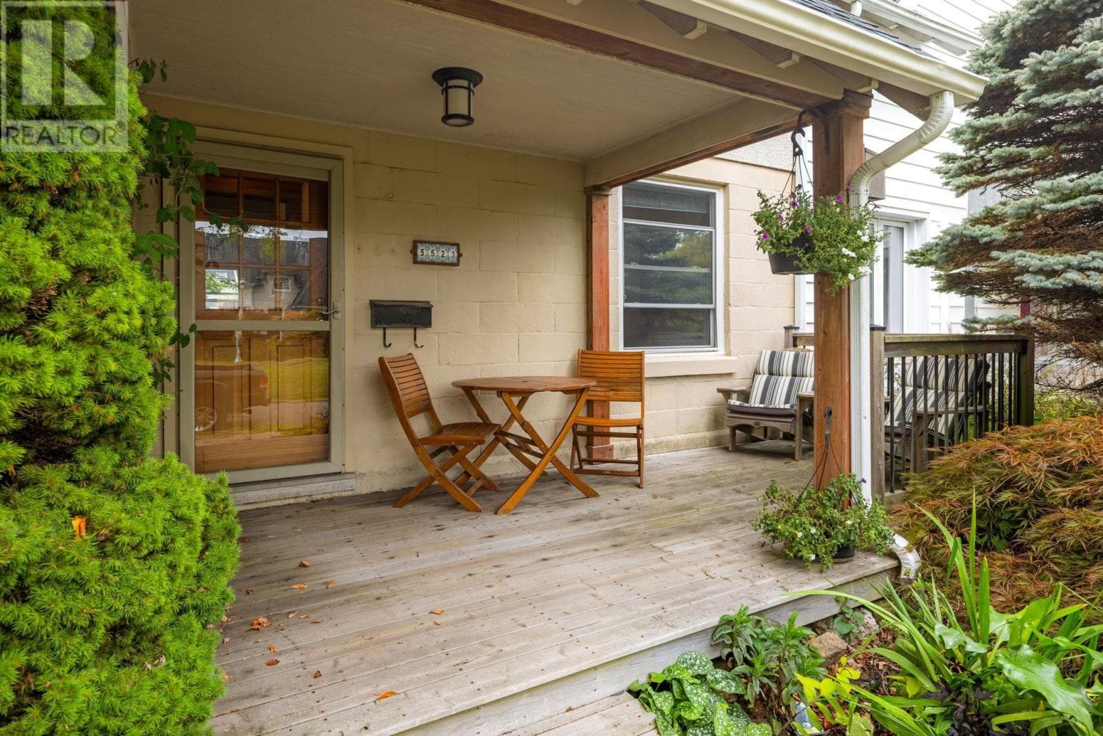 5523 SEBASTIAN PLAZA — photo 3