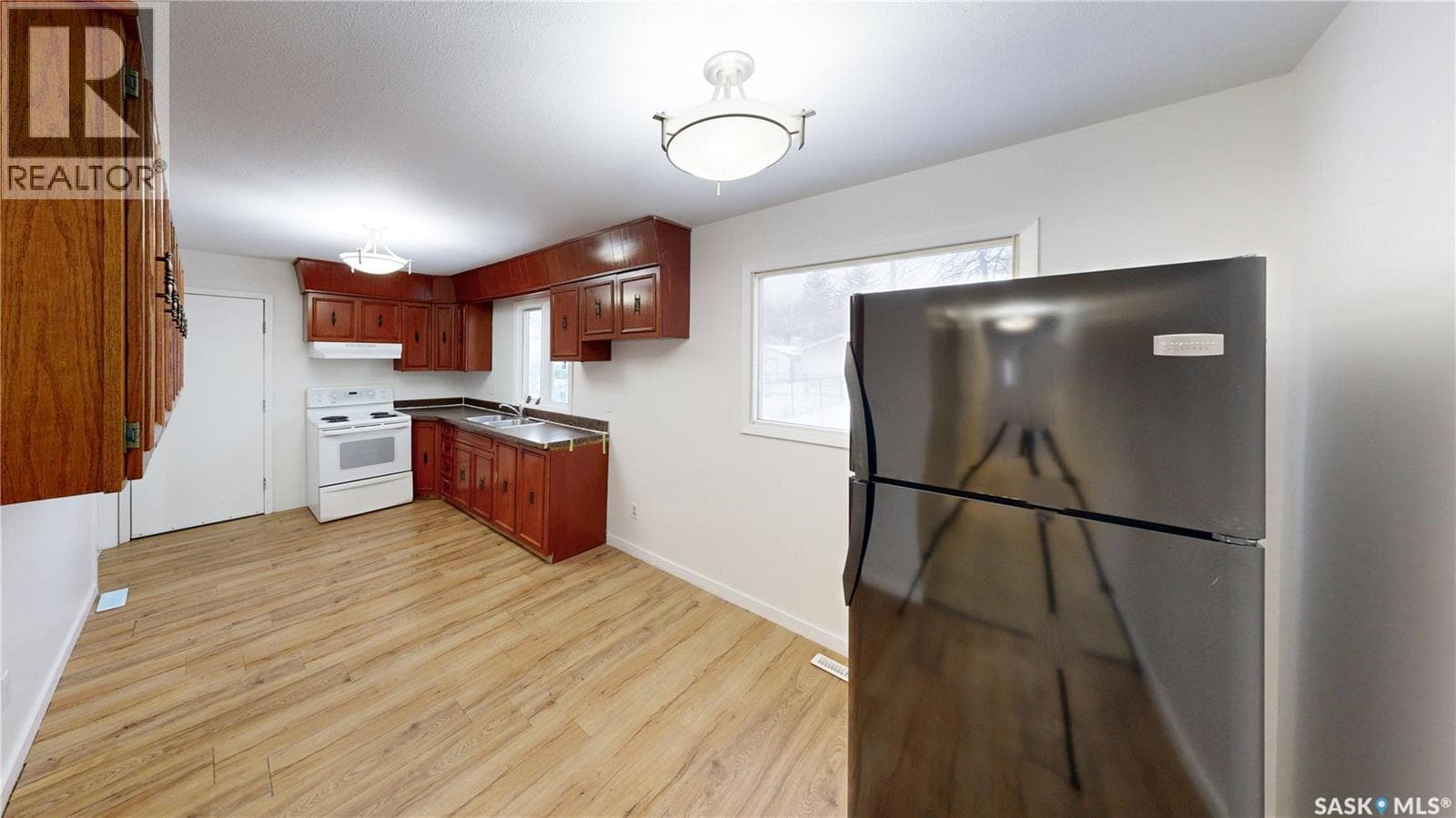 2130 ATKINSON STREET — photo 5