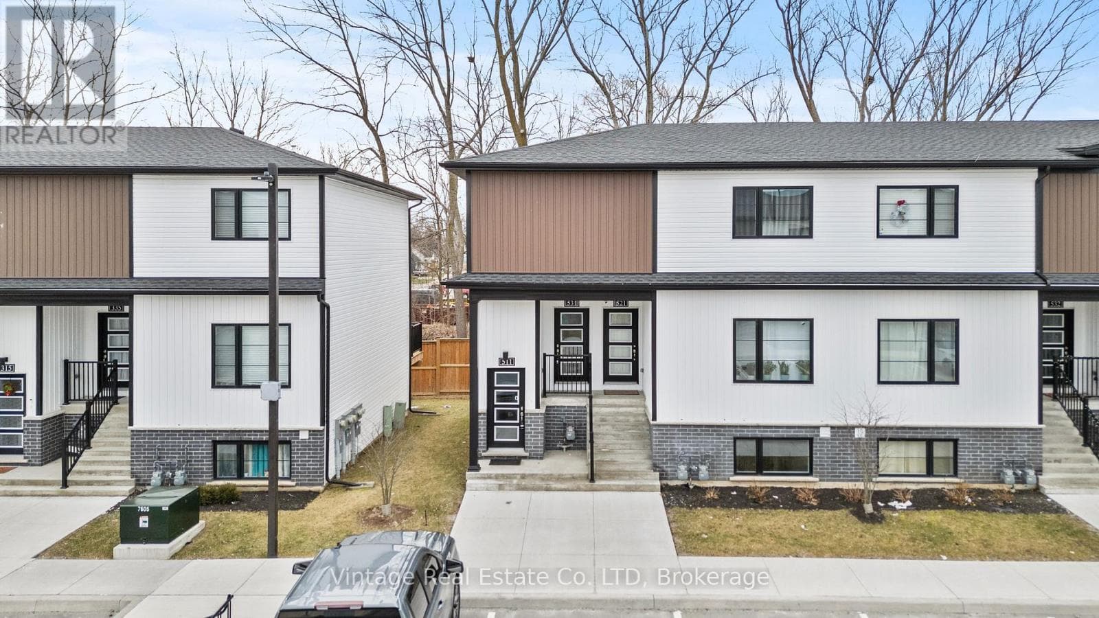511 - 4263 FOURTH AVENUE in Hamilton