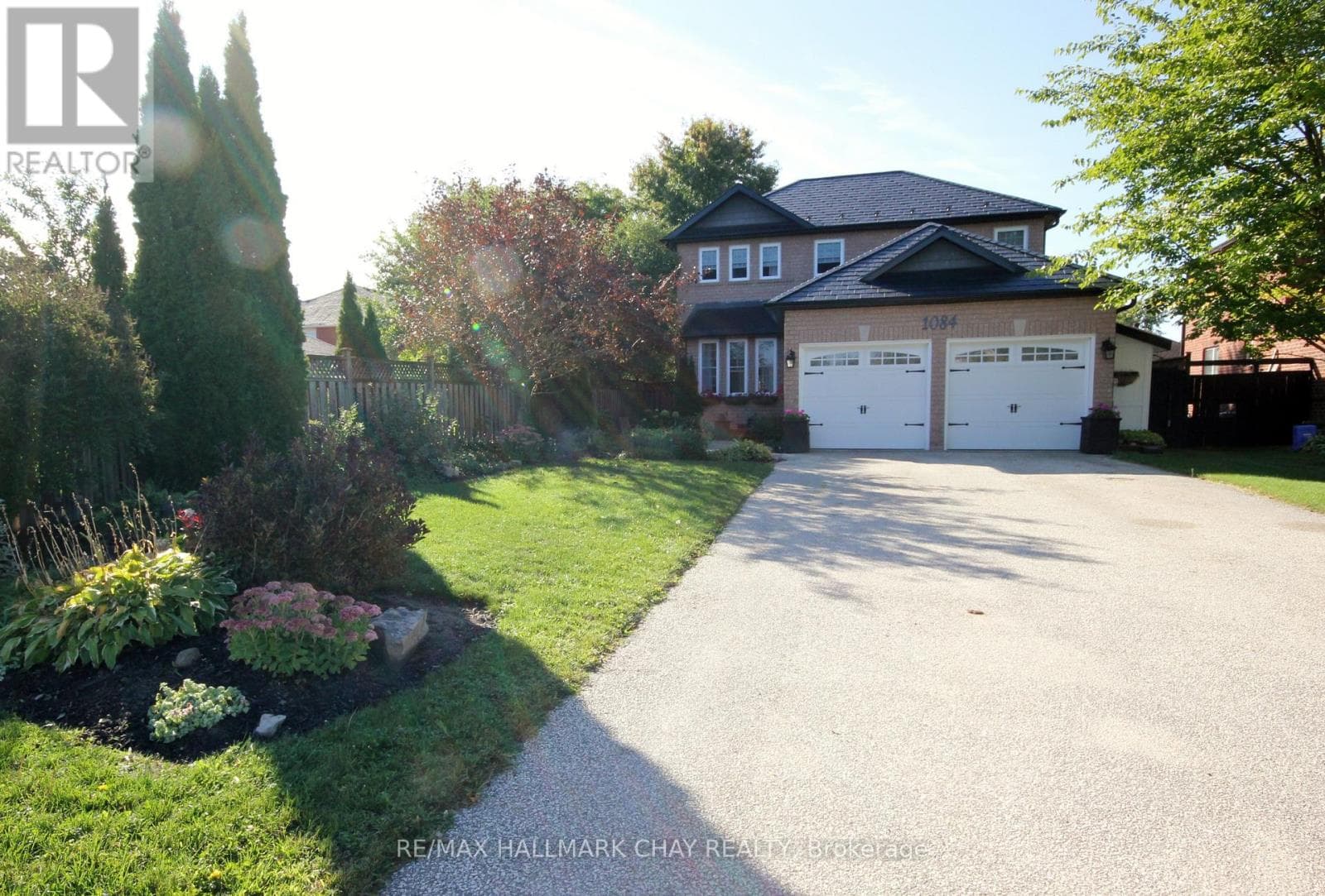 1084 WINNIFRED COURT — photo 2