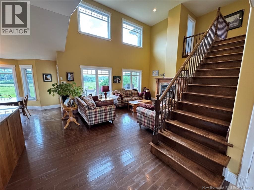 560 LAKESIDE ROAD — photo 5
