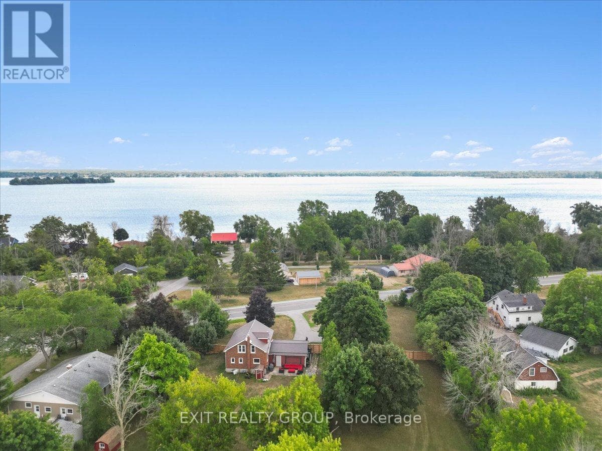 22714 LOYALIST PARKWAY — photo 2
