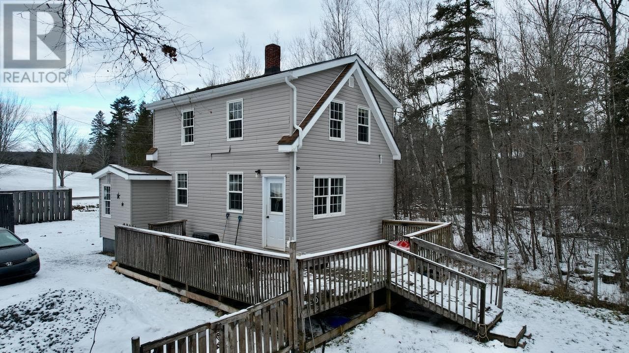 116 JUNGLE ROAD — photo 4