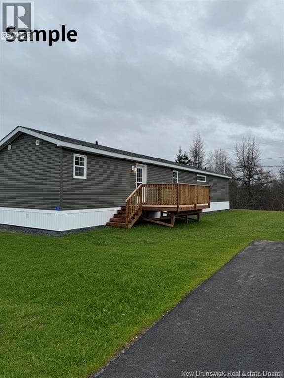 25 Luanne Drive — photo 2