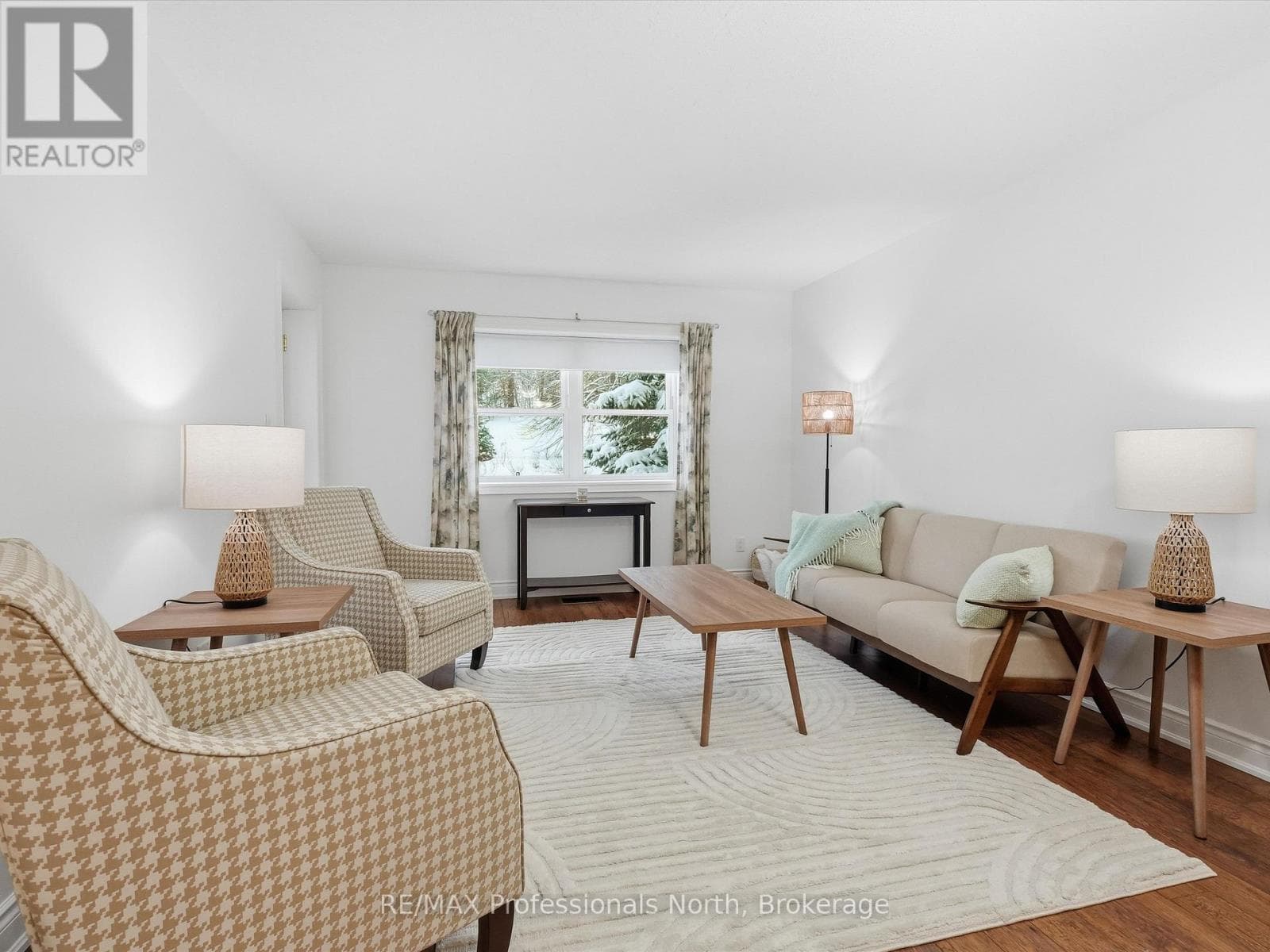 206 - 10A KIMBERLEY AVENUE in 