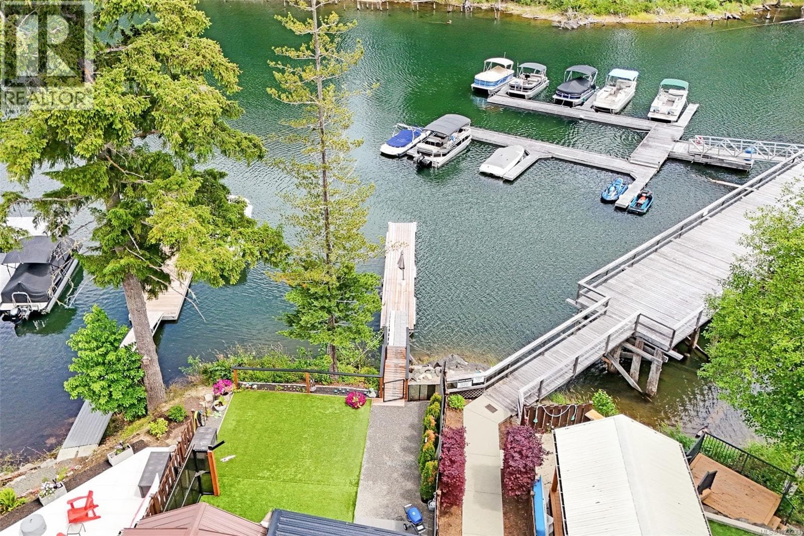 10 10750 Central Lake Rd — photo 4