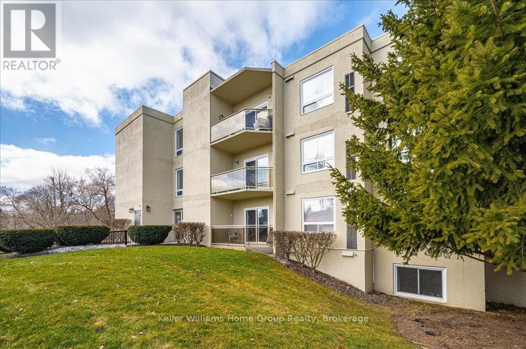 301 - 245 QUEEN STREET W in 
