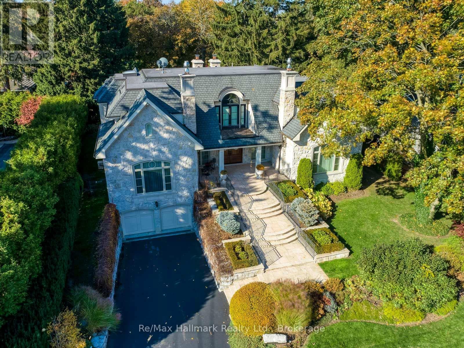 138 DIANNE AVENUE — photo 2