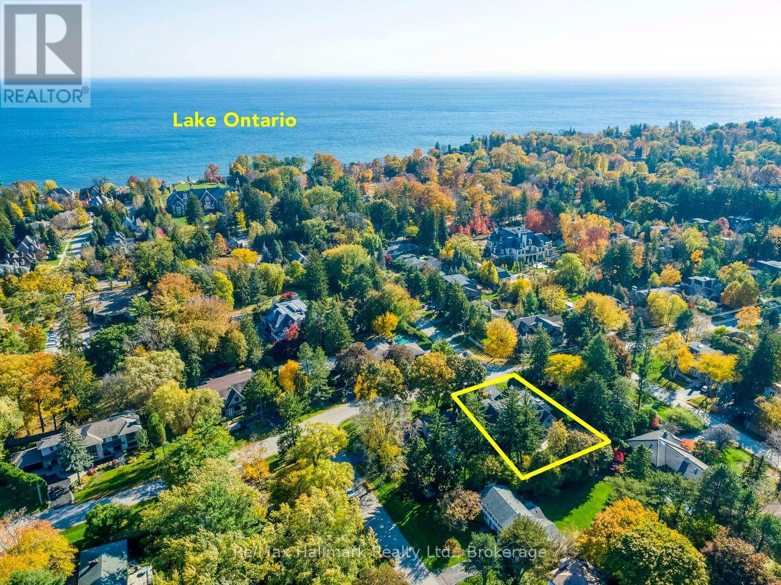138 DIANNE AVENUE — photo 4