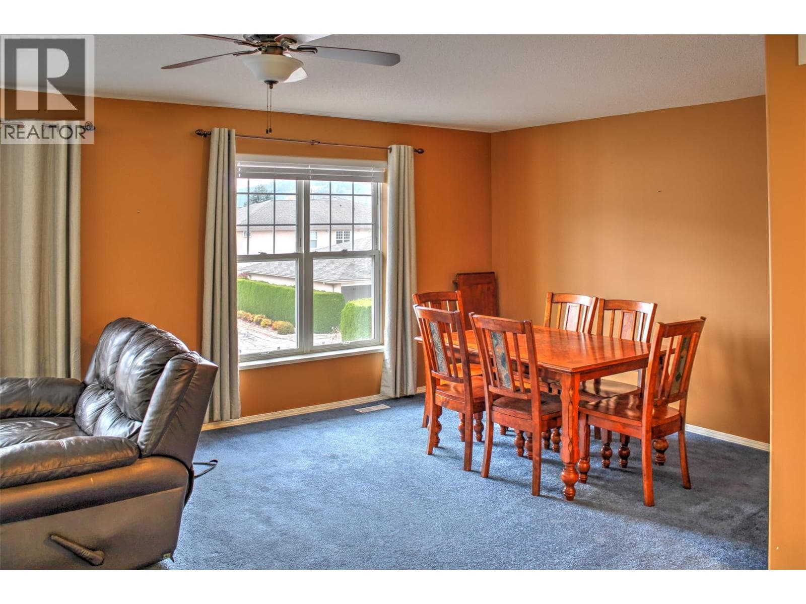 303 Regent Avenue Unit# 31, Interior REALTORS® — photo 2