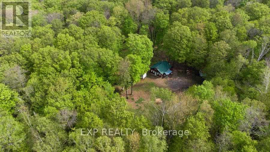 1040 BILL MCLAREN TRAIL — photo 2