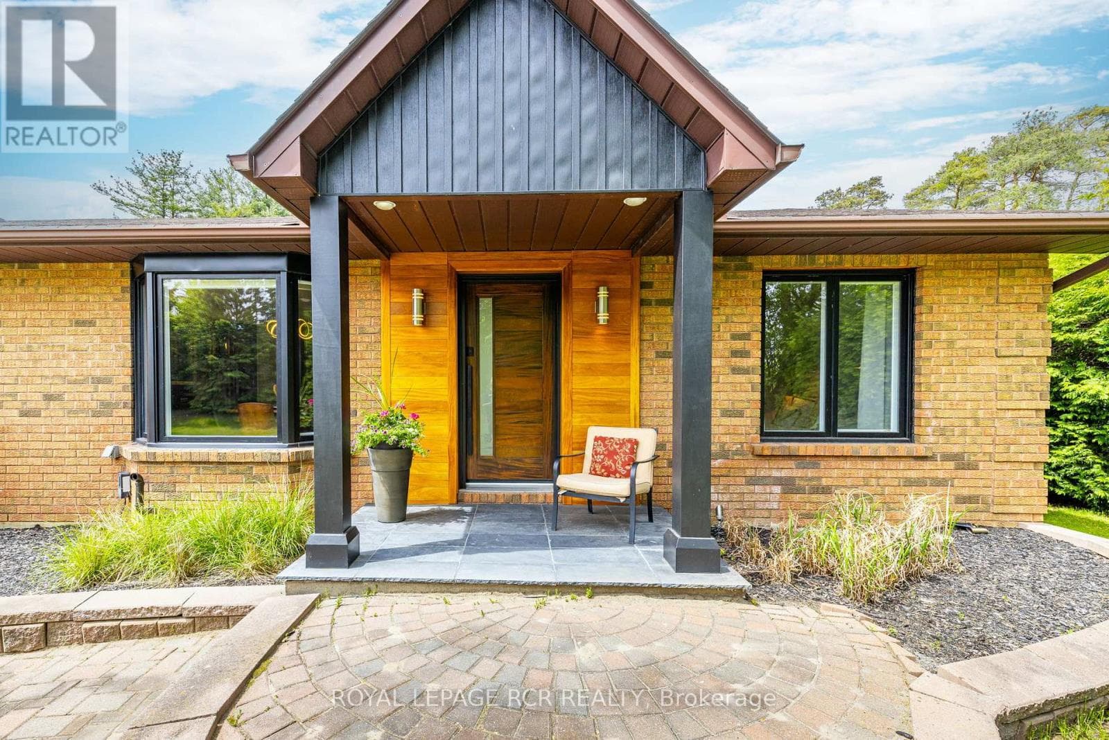 1 LORMIK DRIVE — photo 3