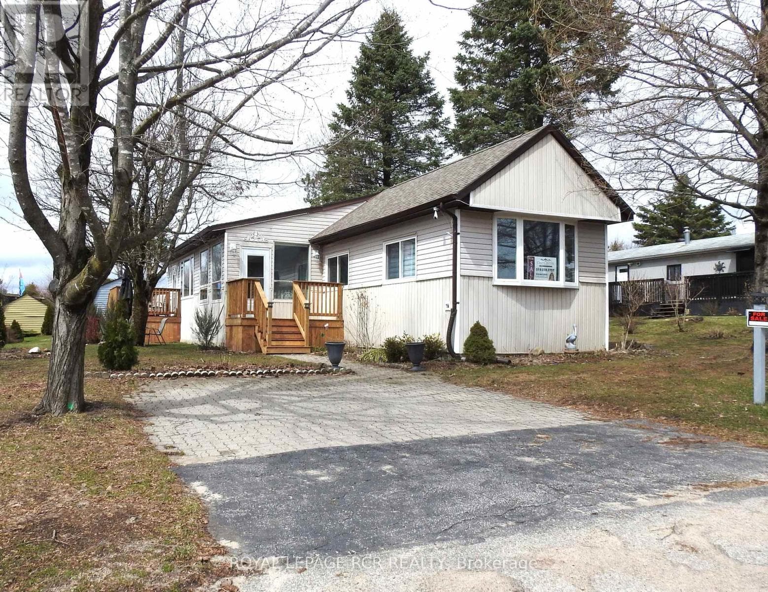 8 CLAREMONT CRESCENT in 