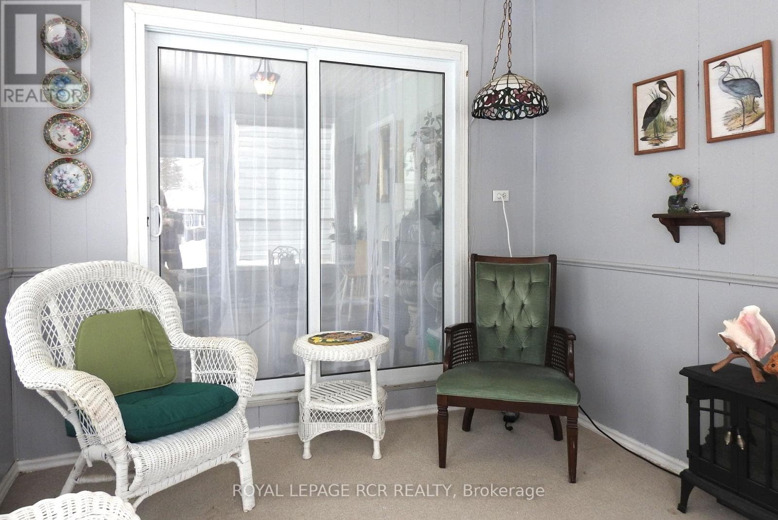 8 CLAREMONT CRESCENT — photo 4