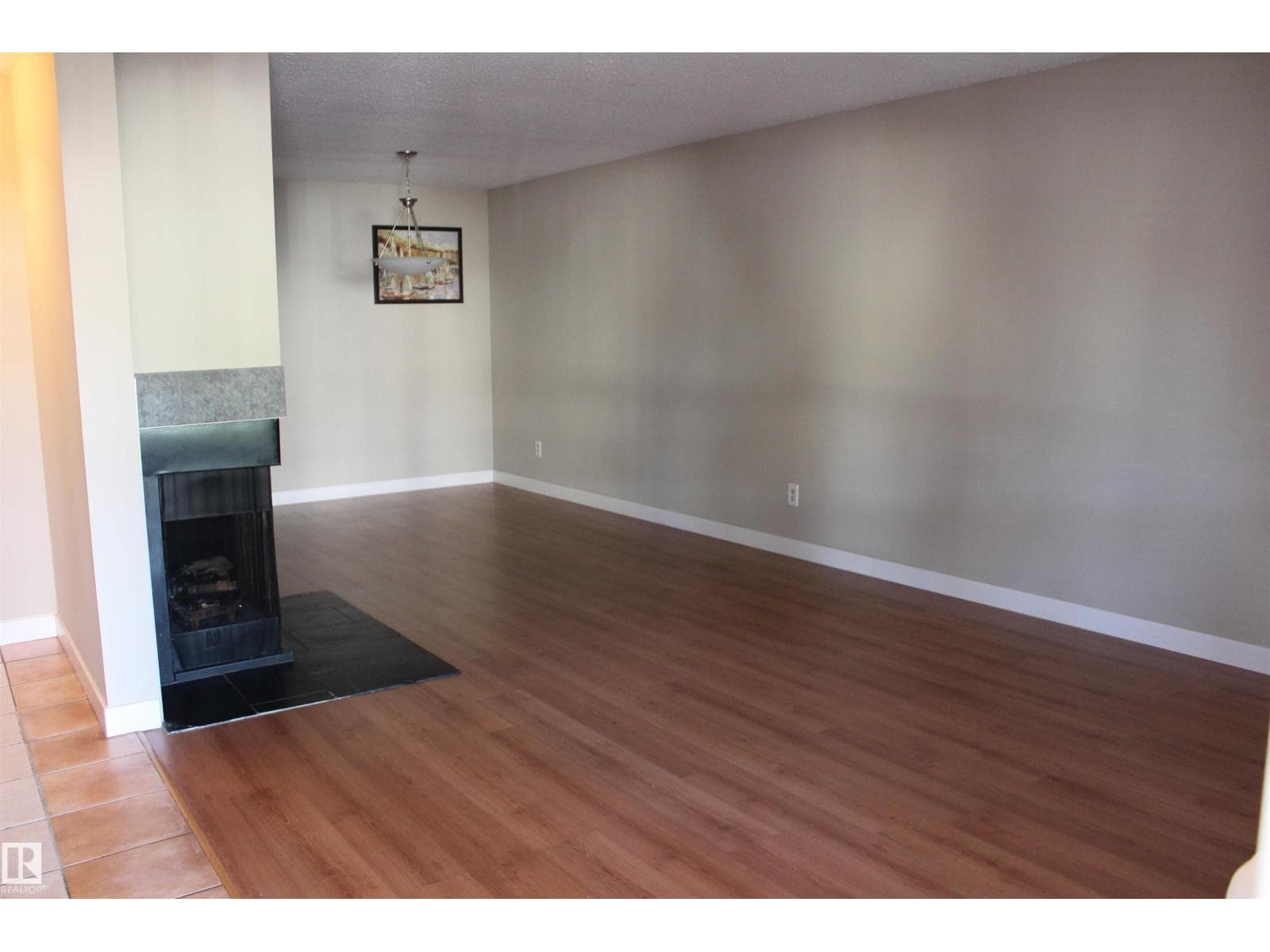 2031 SADDLEBACK ROAD NORTHWEST — photo 3