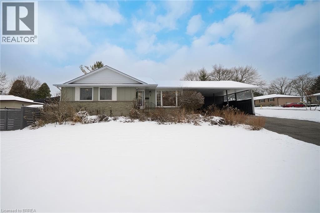 2 GRENADA DRIVE