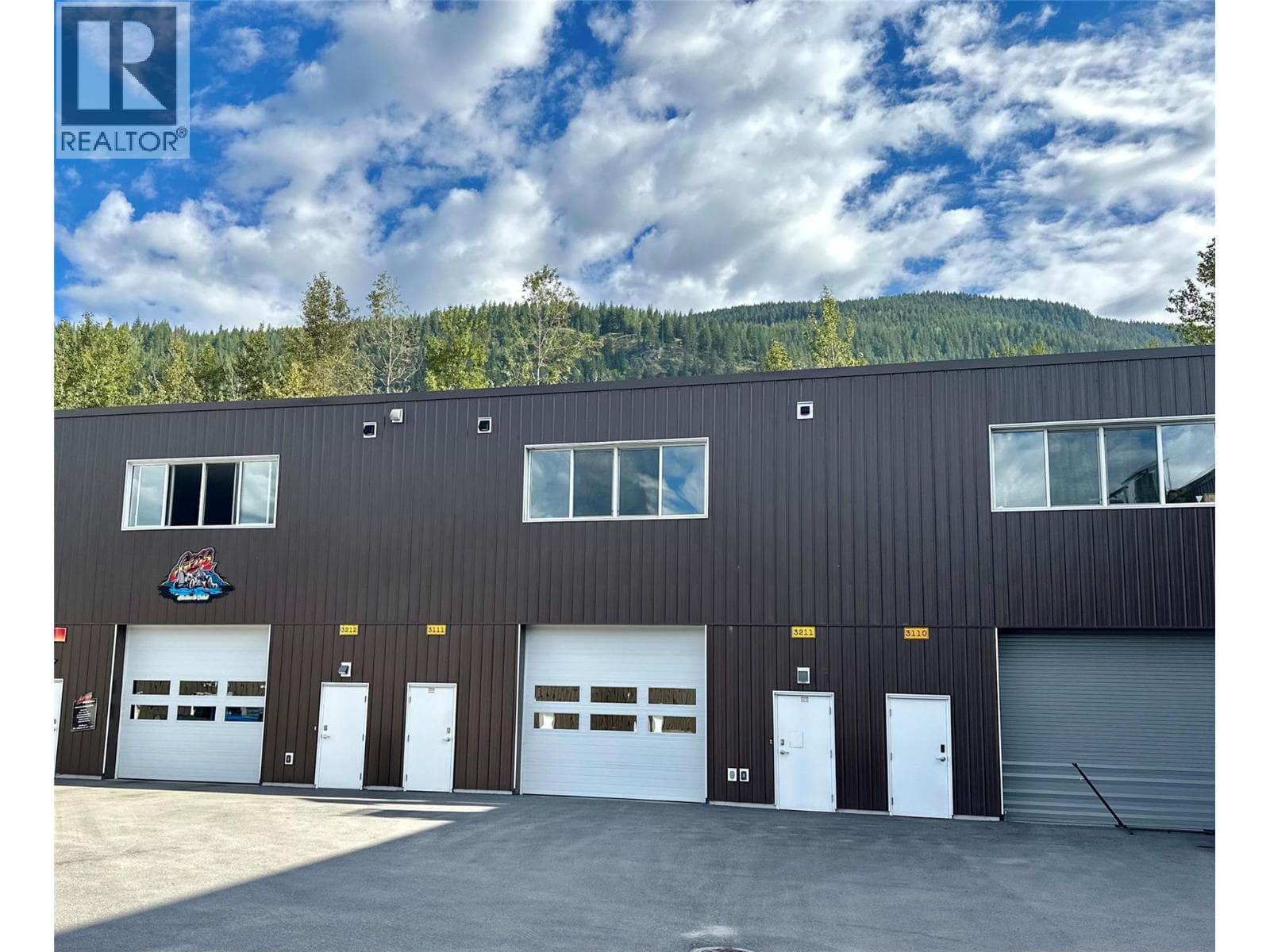 3111/3211 1240 Powerhouse Road in 