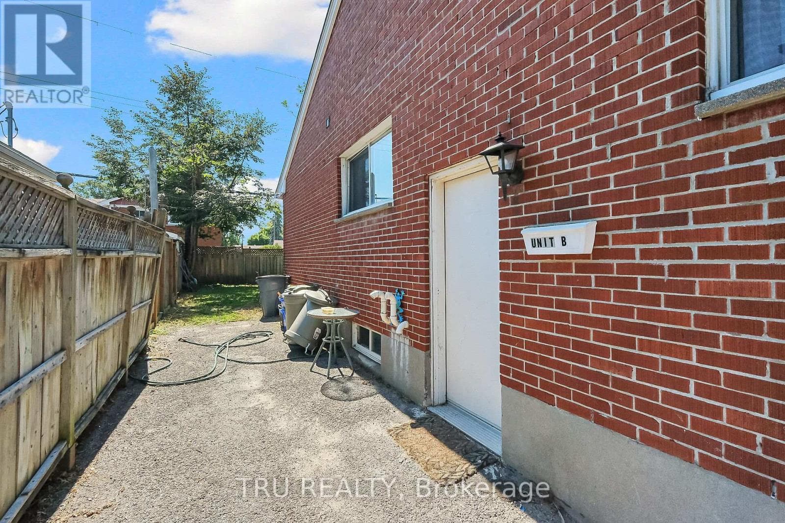 2428-2430 IRIS STREET — photo 4