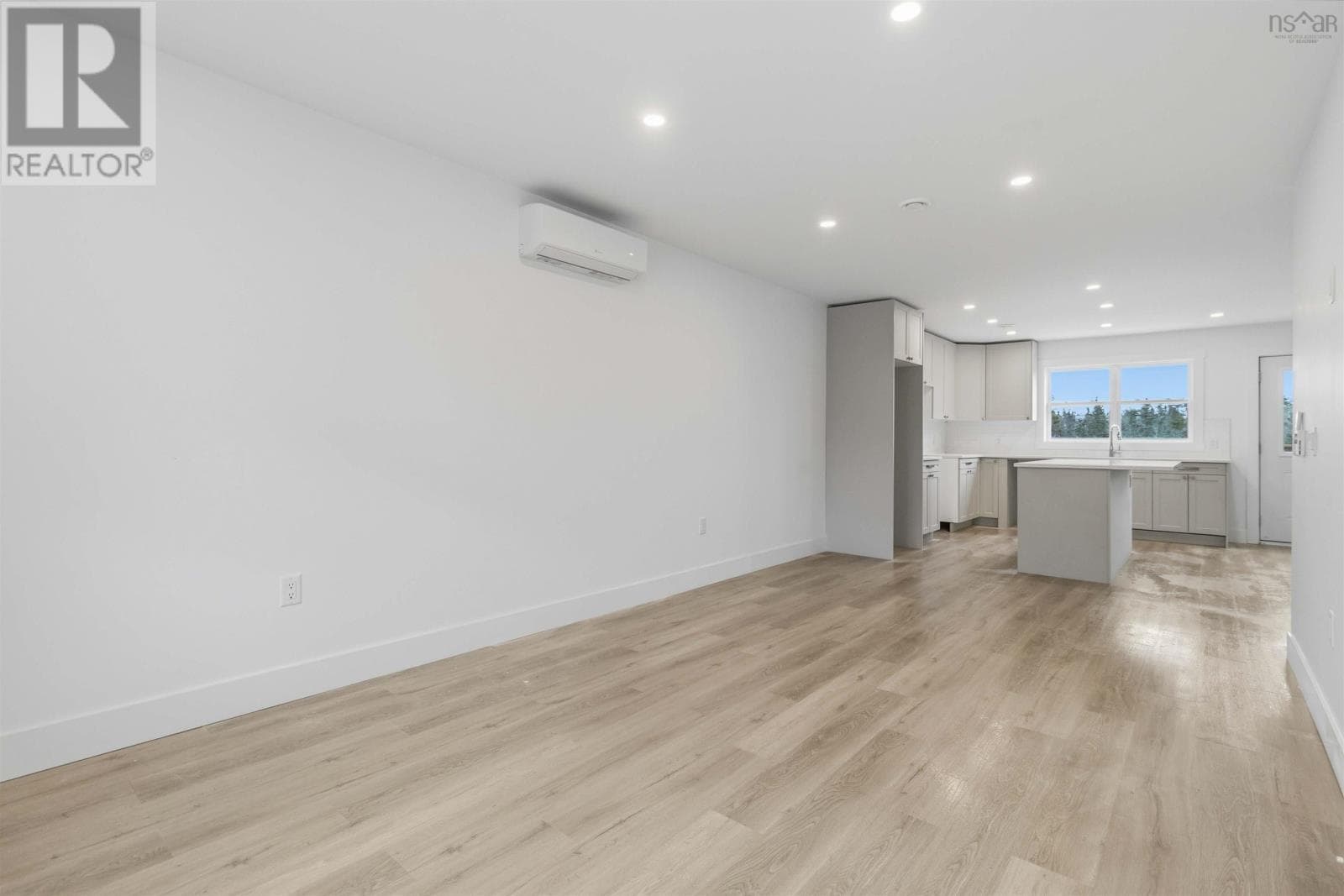 4 Berm Street — photo 3
