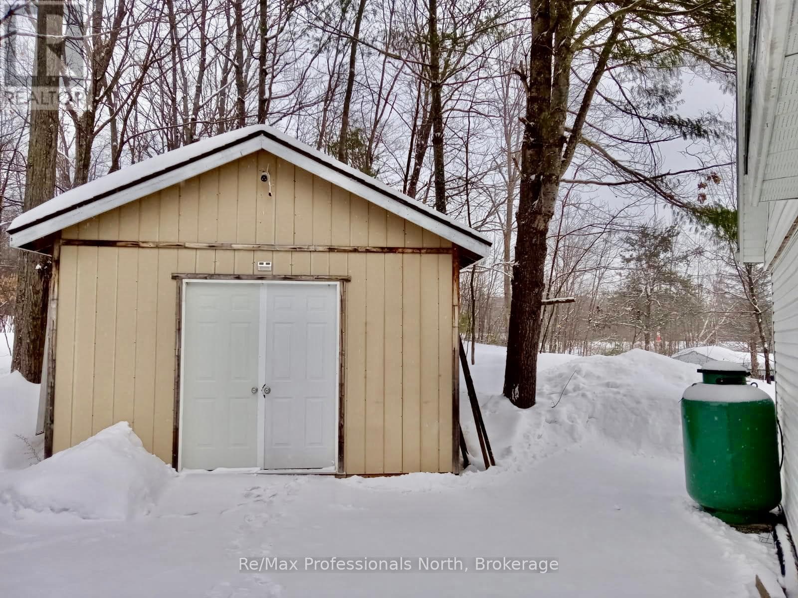 107 - 1007 RACOON ROAD, OnePoint — photo 3
