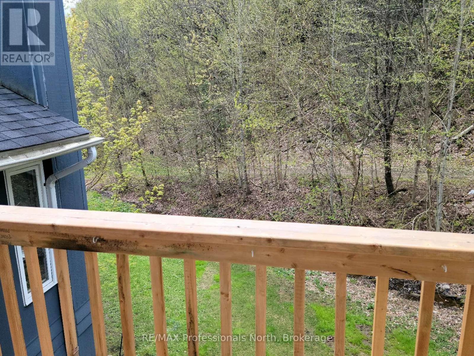 20 - 1591 HIDDEN VALLEY ROAD — photo 3