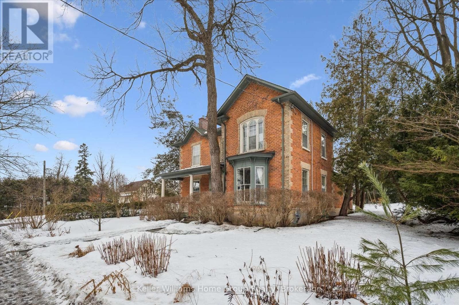 30 MOIR STREET — photo 3