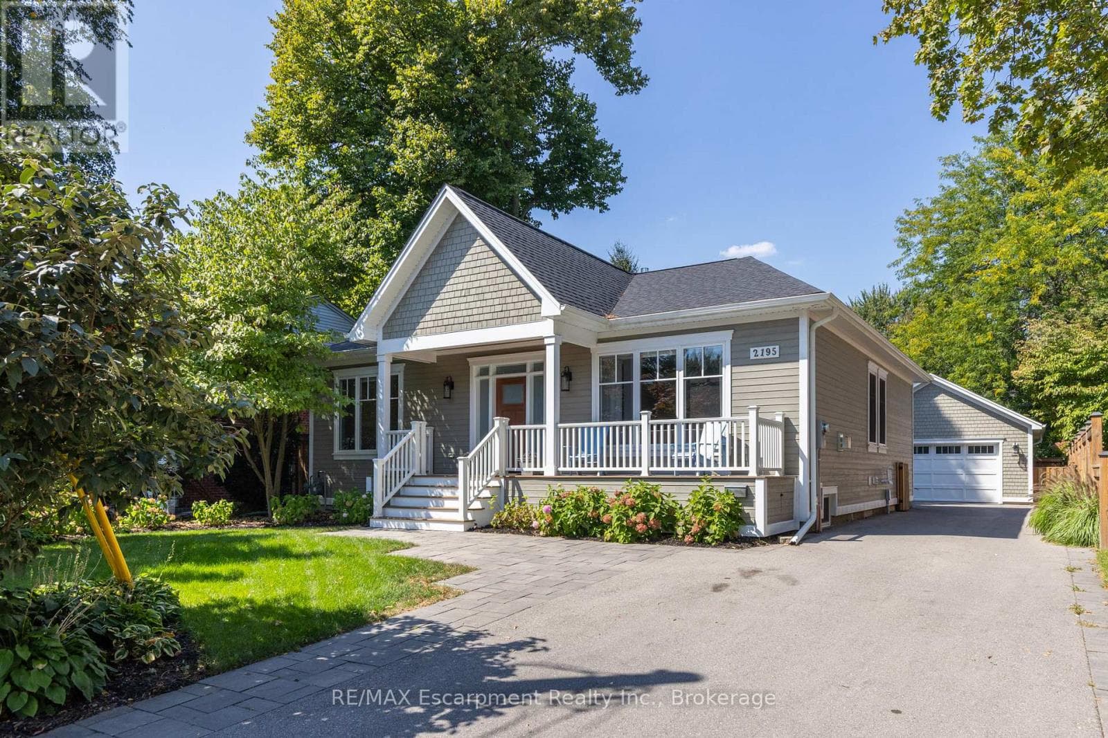 2195 COURTLAND DRIVE — photo 2