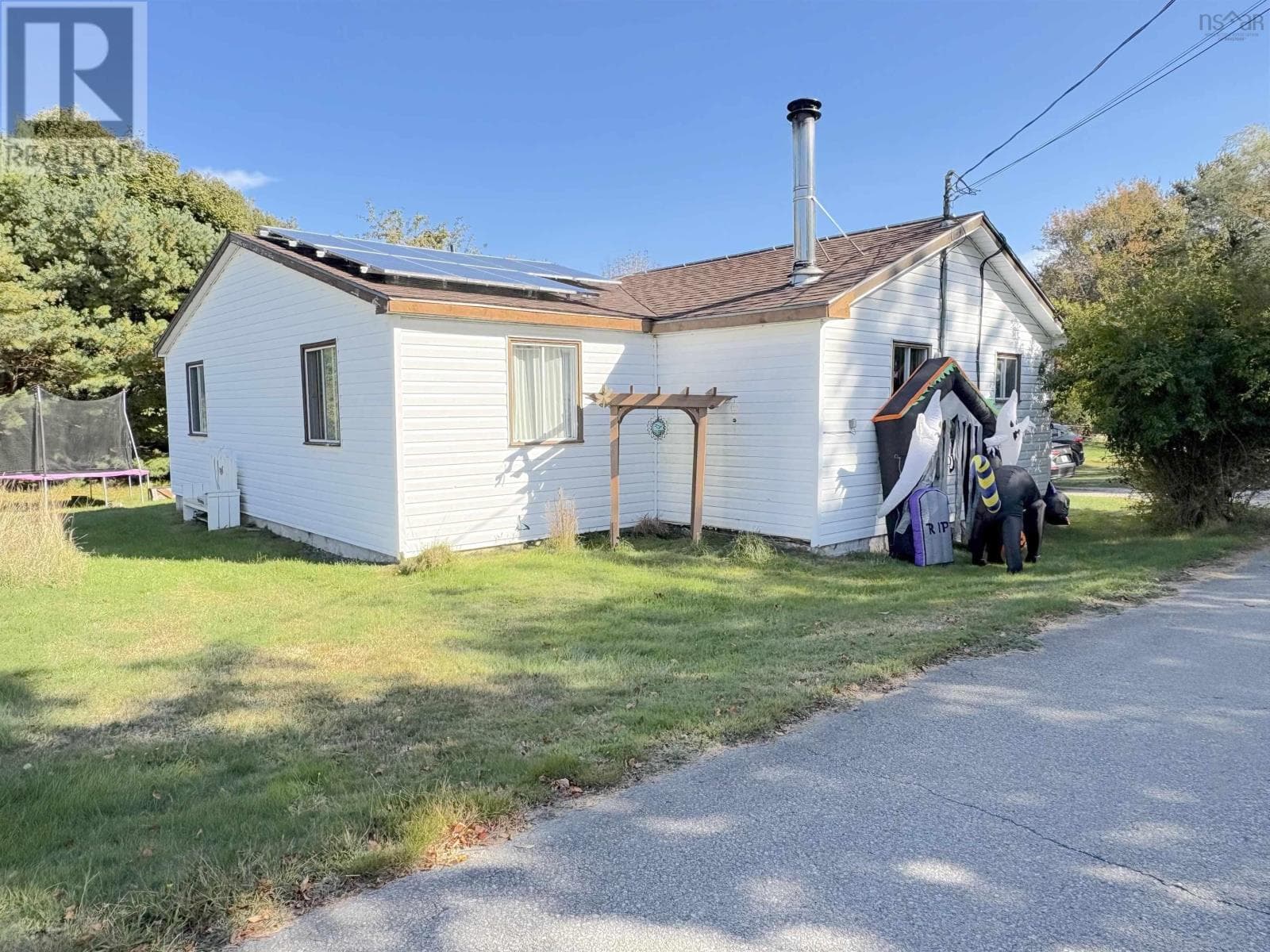 186 PARR STREET — photo 2