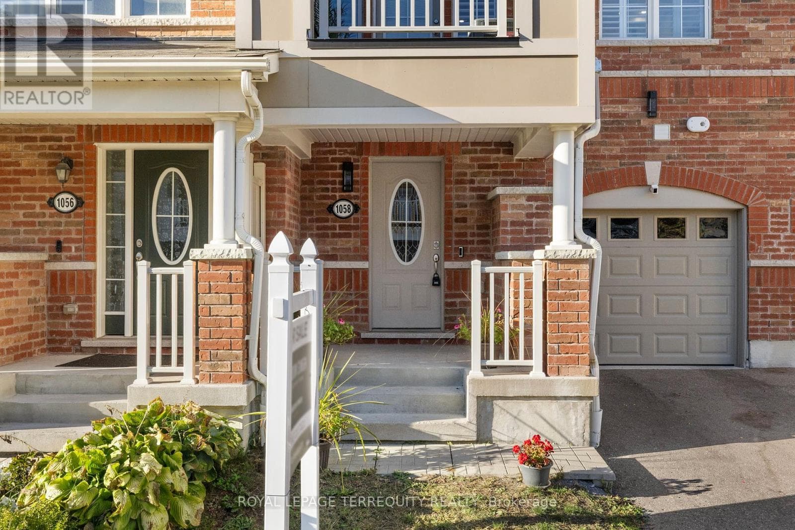 1058 CLIPPER LANE — photo 3
