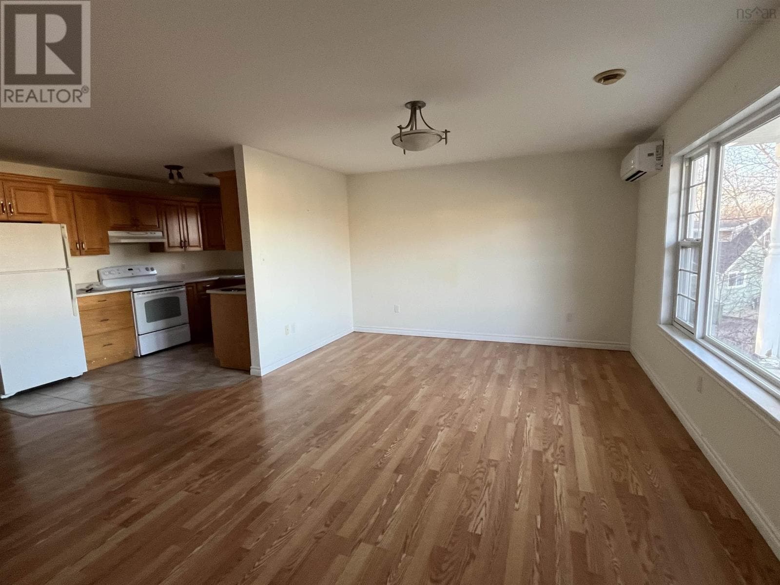 8 KIMBROUGH COURT — photo 5