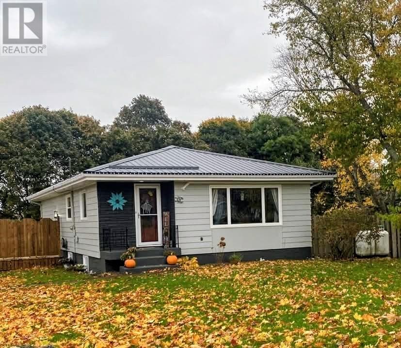 68 MEADOWBANK ROAD — photo 5