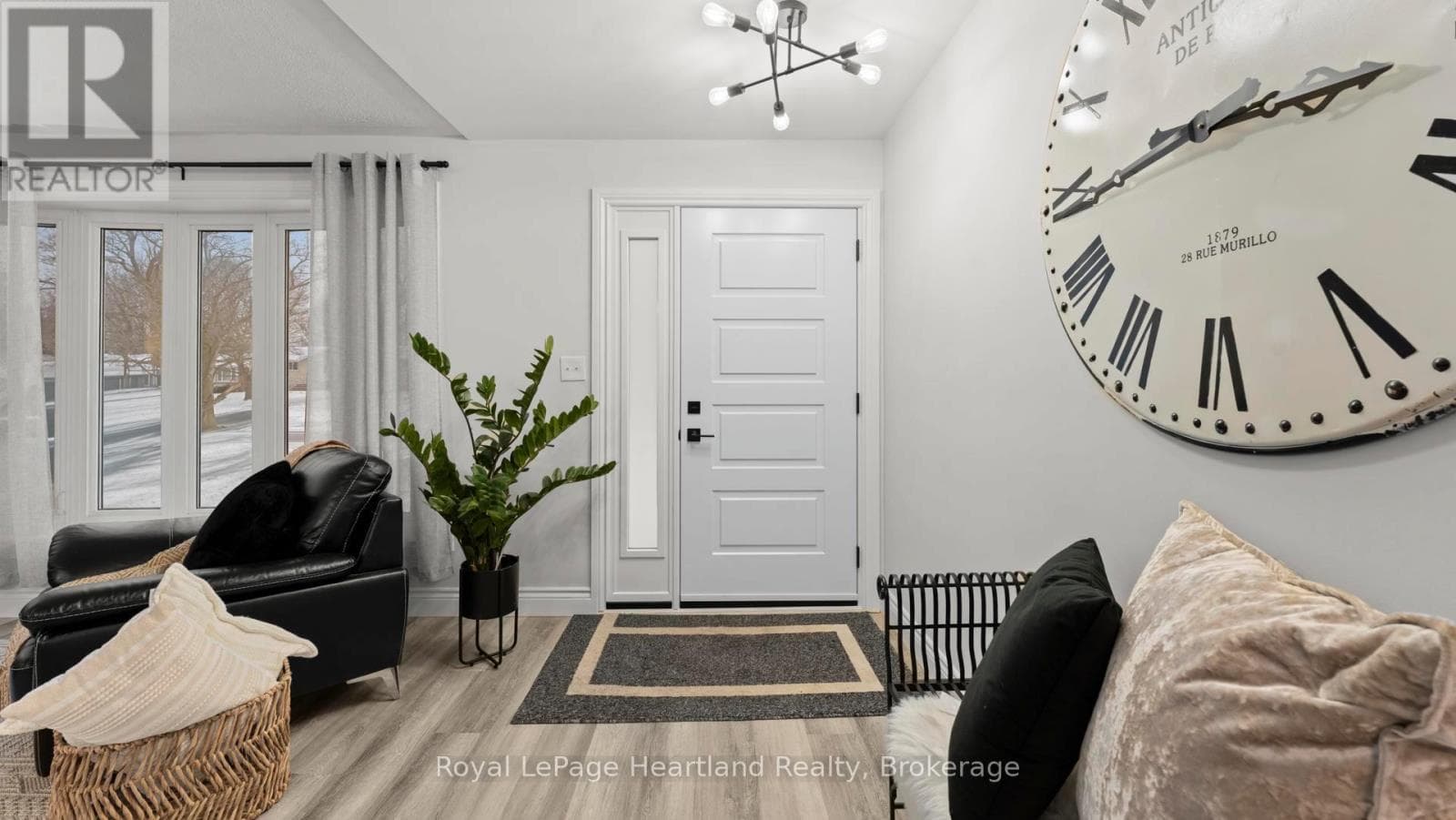 17 SUNCOAST DRIVE WEST — photo 3