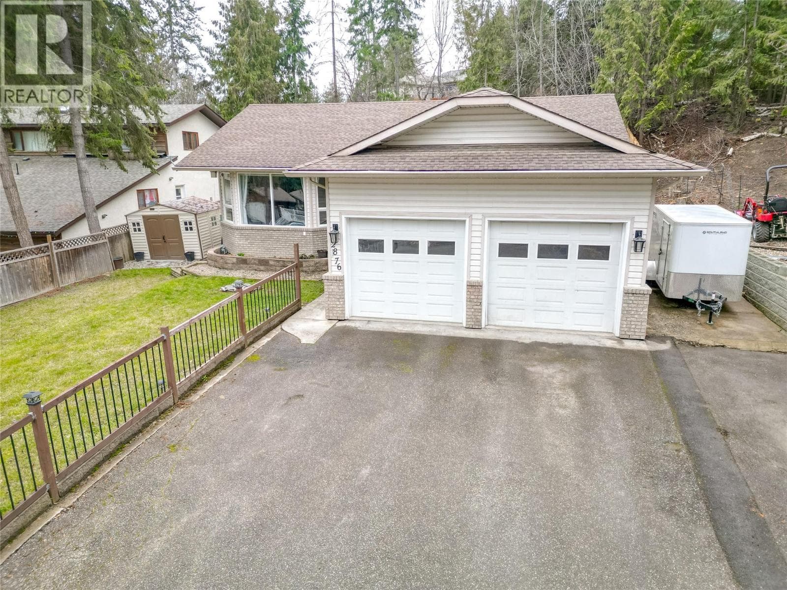 2876 JUNIPER CRESCENT — photo 2