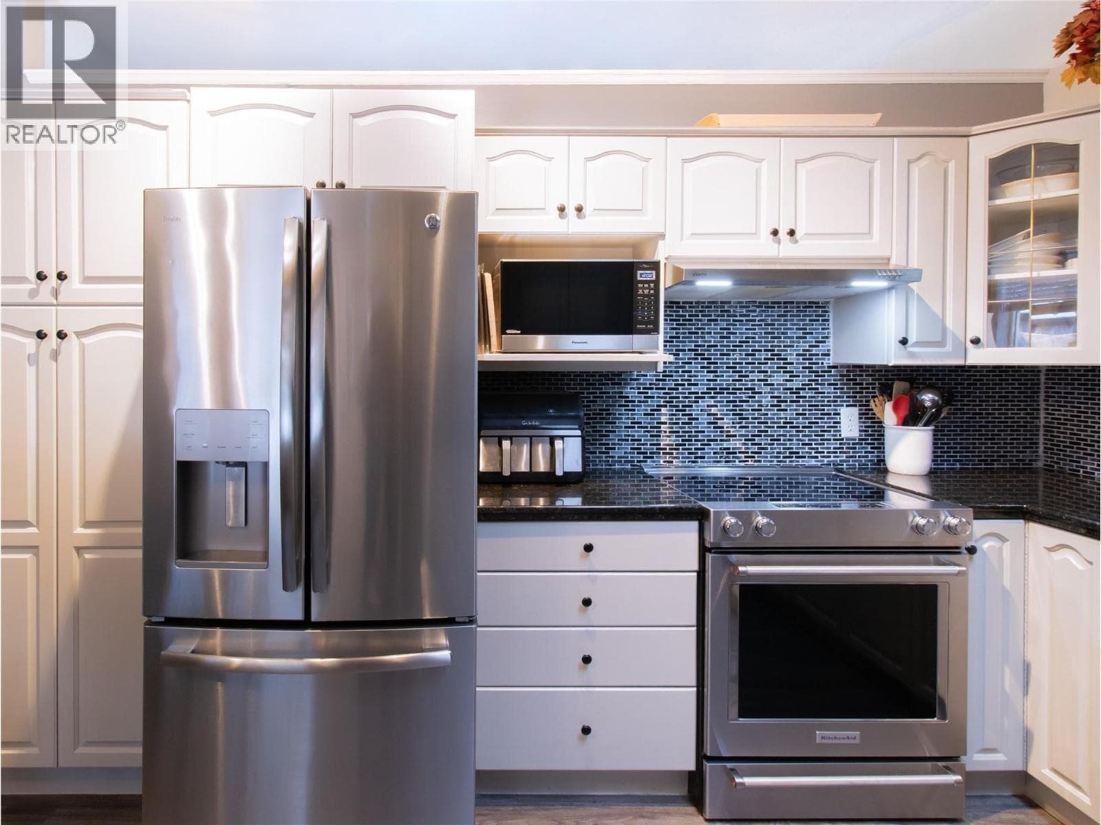 2876 JUNIPER CRESCENT — photo 3