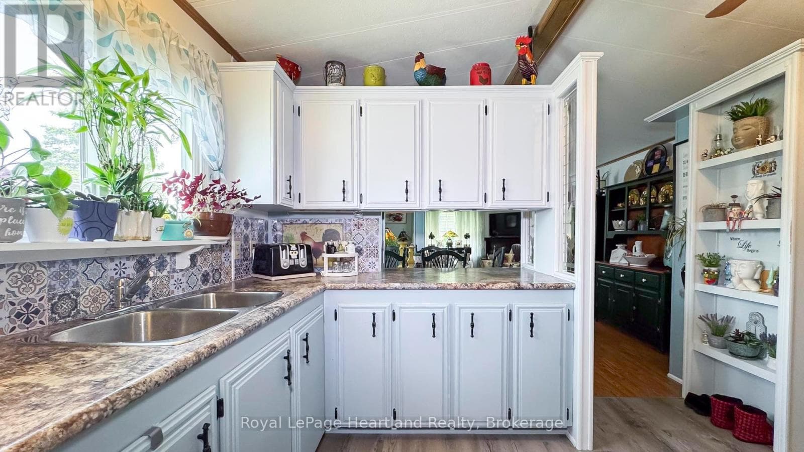 45 REDFORD DRIVE — photo 5