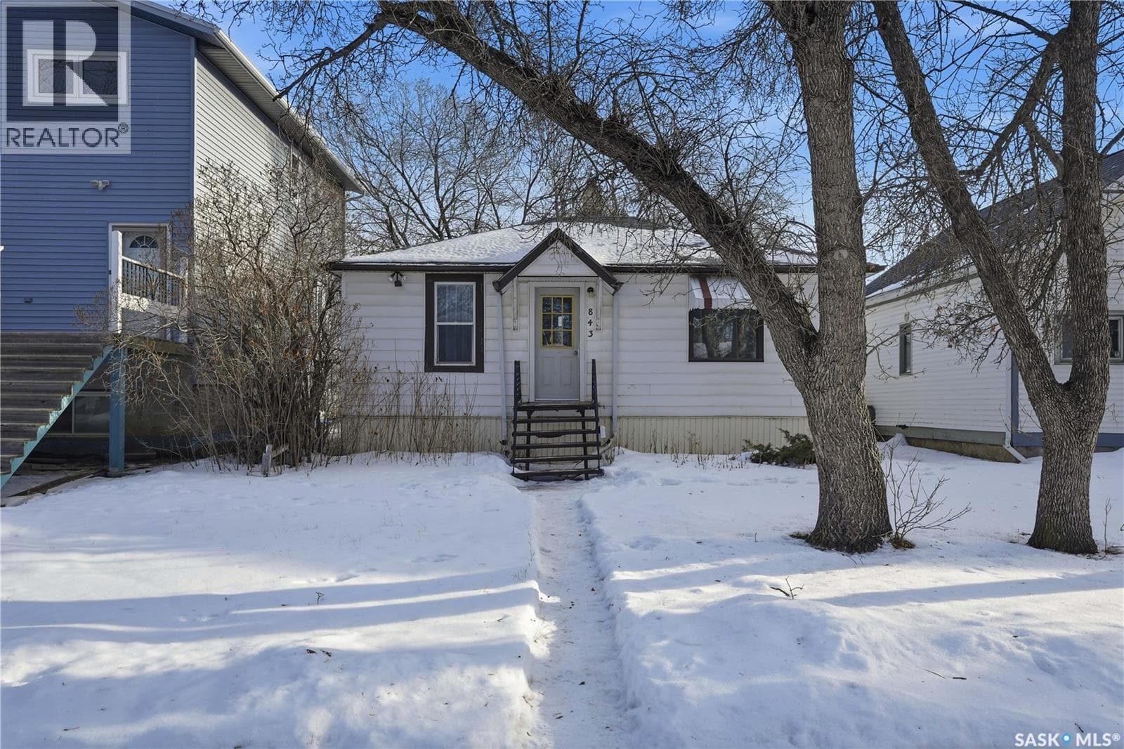 843 ARGYLE STREET, Saskatchewan — photo 2