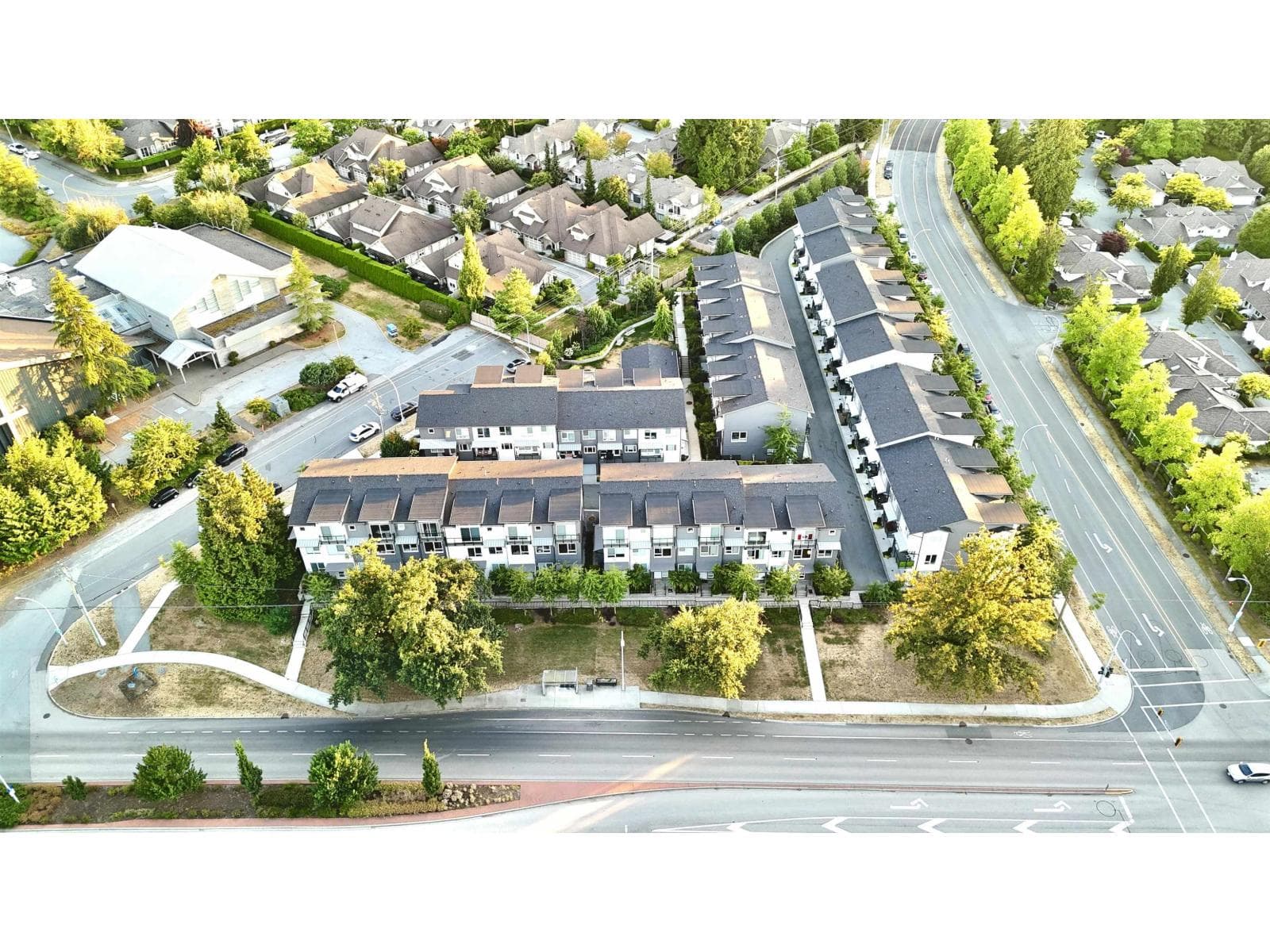 24 15030 28 AVENUE in Rosemary Heights Business Park