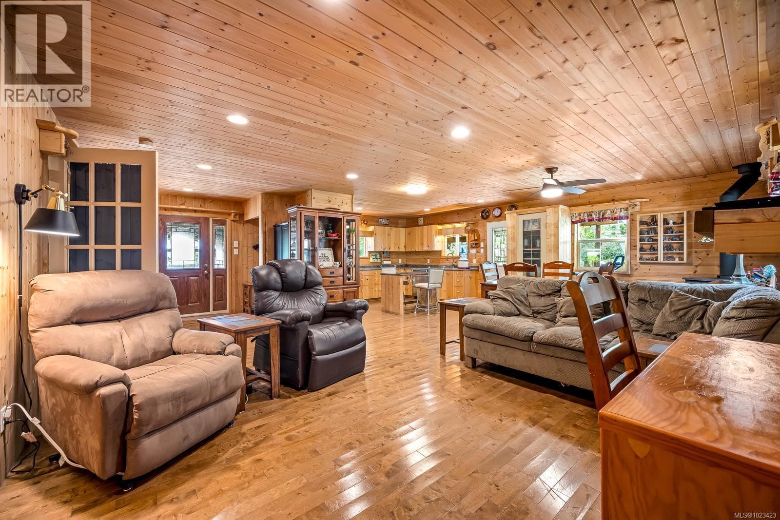 1415 BAIKIE ROAD, Vancouver Island — photo 5