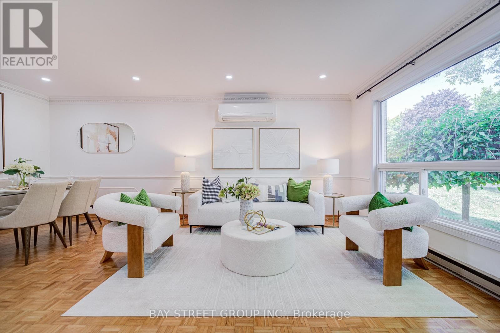 214 WILLIAM ROE BOULEVARD — photo 4