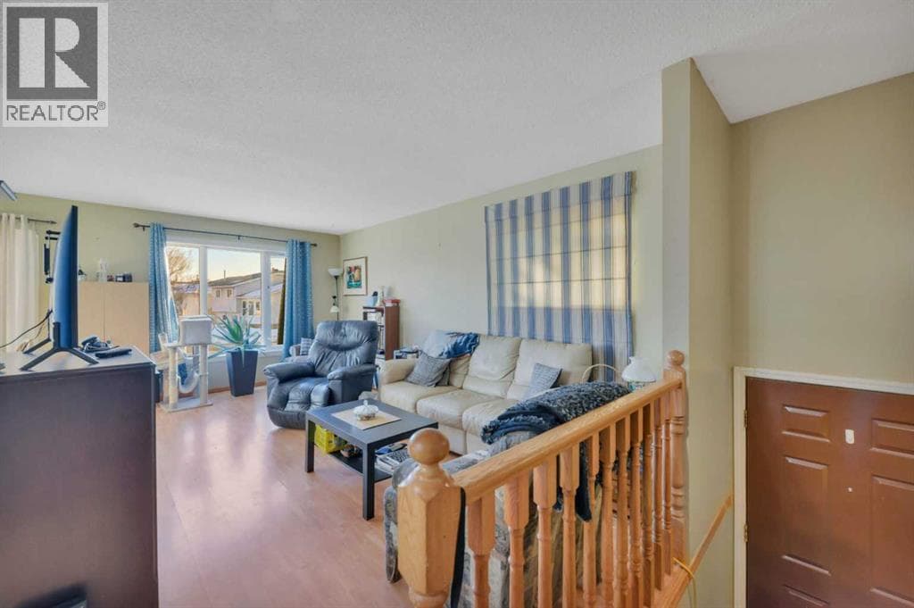 52 ROLAND STREET — photo 3