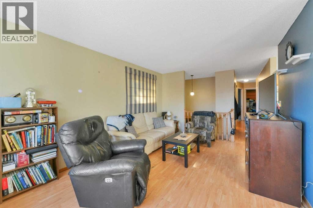 52 ROLAND STREET — photo 4