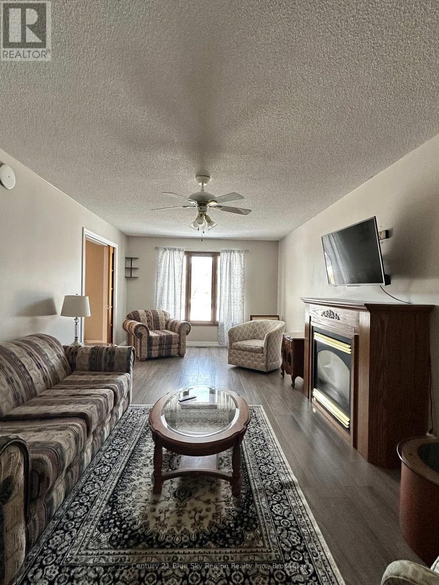 391 MATTAWAN STREET, North Bay — photo 3