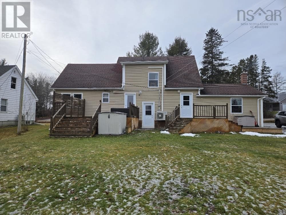 62 GRANVILLE DRIVE — photo 2