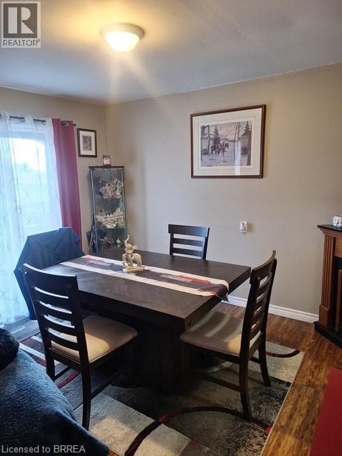 166 CROSIER Street — photo 5