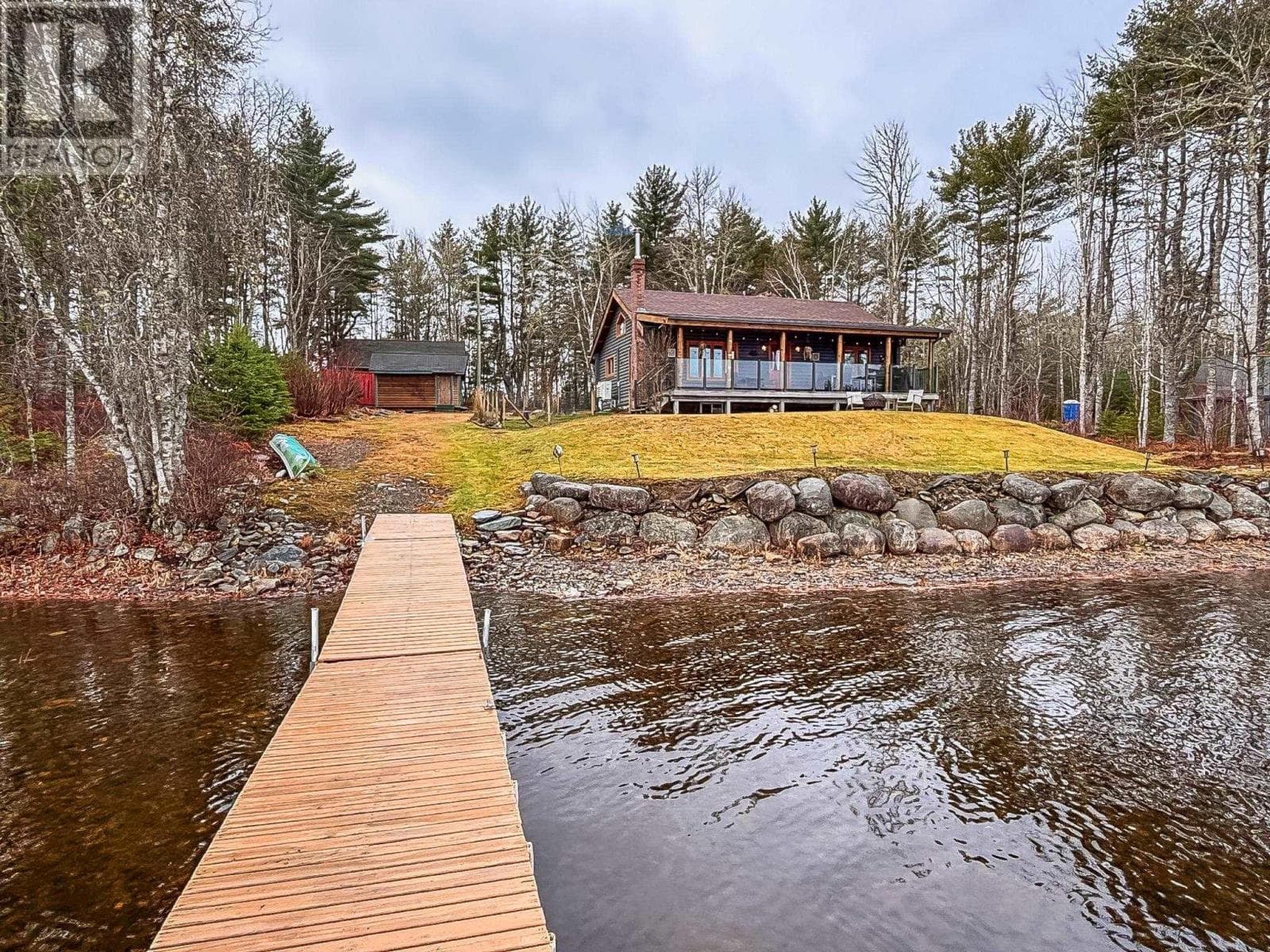 25 OAKRIDGE LANE in 