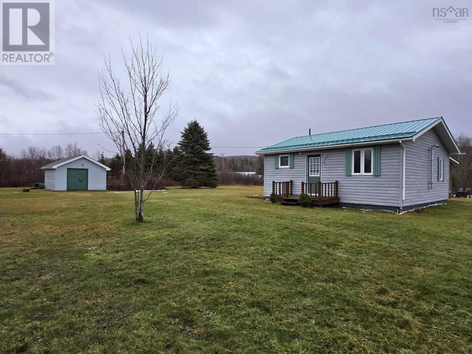 296 VALLEY ROAD in 