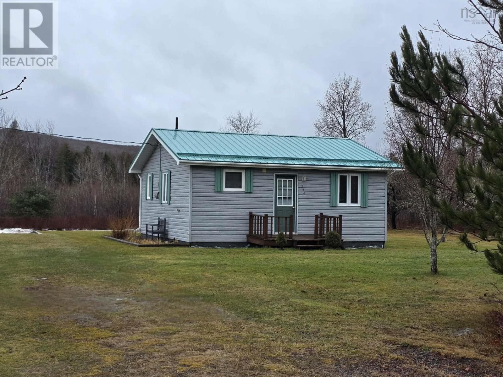296 VALLEY ROAD, NSAR — photo 2